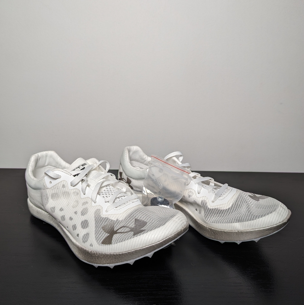 Under Armour Shakedown Elite Unisex Spikes - Men's size 9 / Women's size 10.5
